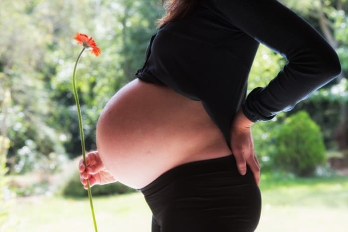 Hoće li trudnoća stvarno pomoći?